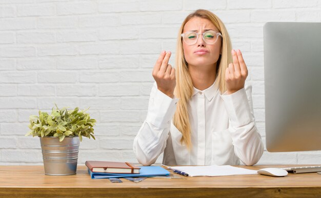 Jak uspokoić się podczas ataku paniki bez używania leków?