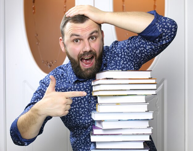 Gdzie i jak wyrobić sobie książeczką sanepidu?