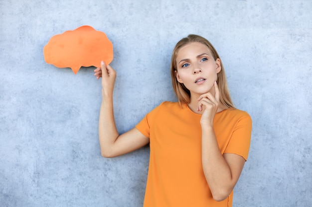 Jak sobie radzić z natręctwami myślowymi bez wizyt u specjalisty?